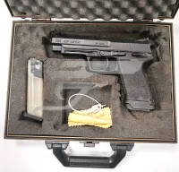 Heckler Koch USP Expert 40SW használt maroklőfegyver B1(2034)