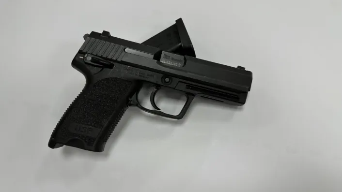 Heckler&Koch USP 9 mm Luger Használt . maroklőfegyver +1 db tár