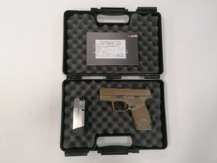 HS H11 OSP 9x19 használt maroklőfegyver B5