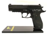 Sig Sauer P-226 9 mm Tesztfegyver . 4"cső Fekete SA/DA Alu Tok ON226154