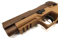Sig Sauer P-320 M17 Tesztfegyver . Coyote 9 mm Luger
