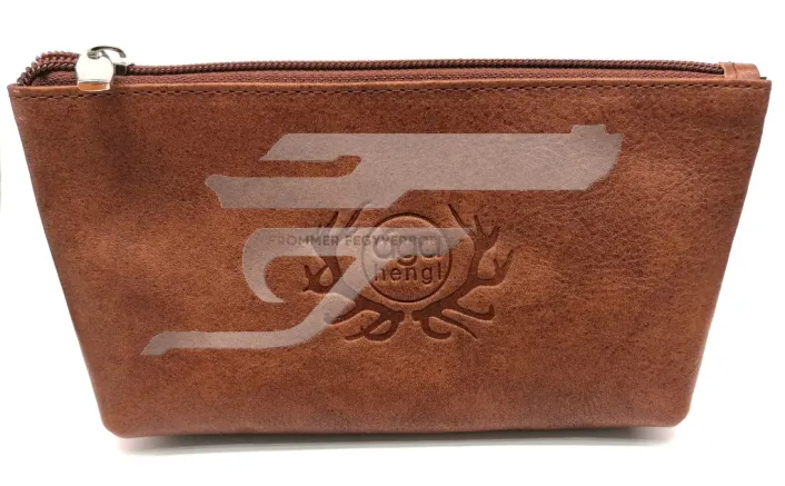 Ága Hengl Bőr tok ., Barna 20x11 cm