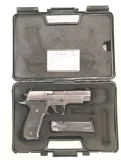 Sig Sauer P226 9x19 használt maroklőfegyver B5(2032)