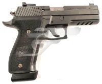 Sig Sauer P226 LDC 9x19 használt maroklőfegyver B5(2035)