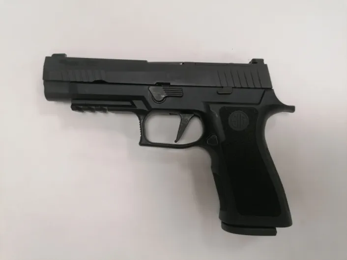Sig Sauer P320 Standard 9x19 újszerű használt maroklőfegyver B5