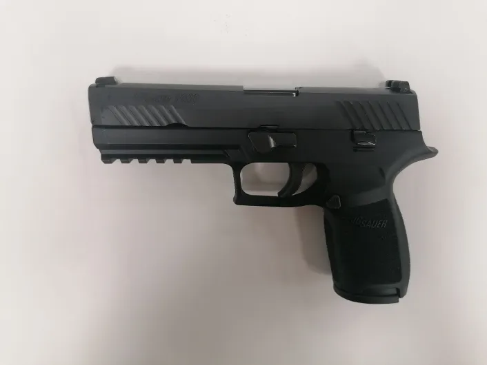 Sig-Sauer P 320 9x19 Használt maroklő , Cél:sport kat:B1 Érv:2024