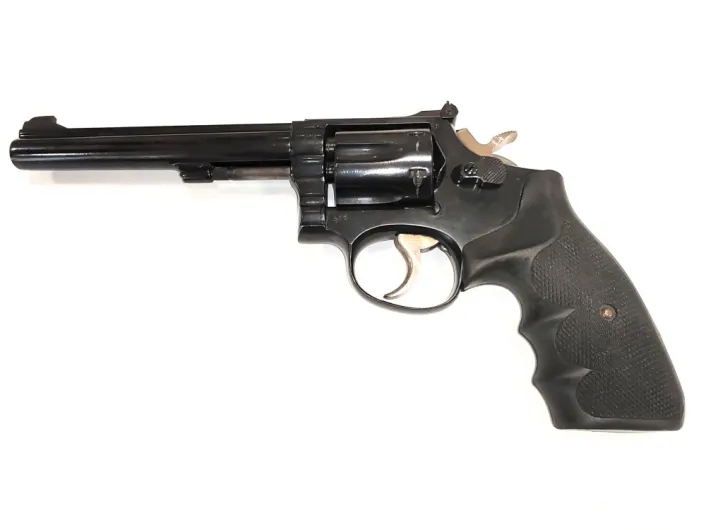 Smith Wesson M17-2 22LR használt maroklőfegyver