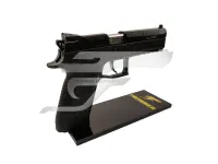 CZ P-09 Kadet .22 LR kaliberű . Maroklőfegyver