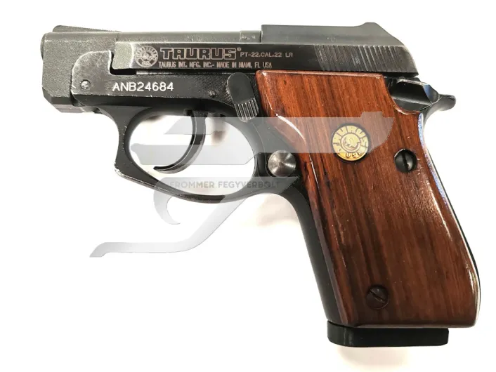 Taurus PT22 22LR használt maroklőfegyver B1