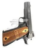 Mauser 1911 .22LR maroklőfegyver fekete . barna fa markolat