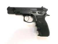 CZ 75 9x19 Használt maroklőfegyver ,+2db tár Cél:sport,önv. kat:B1