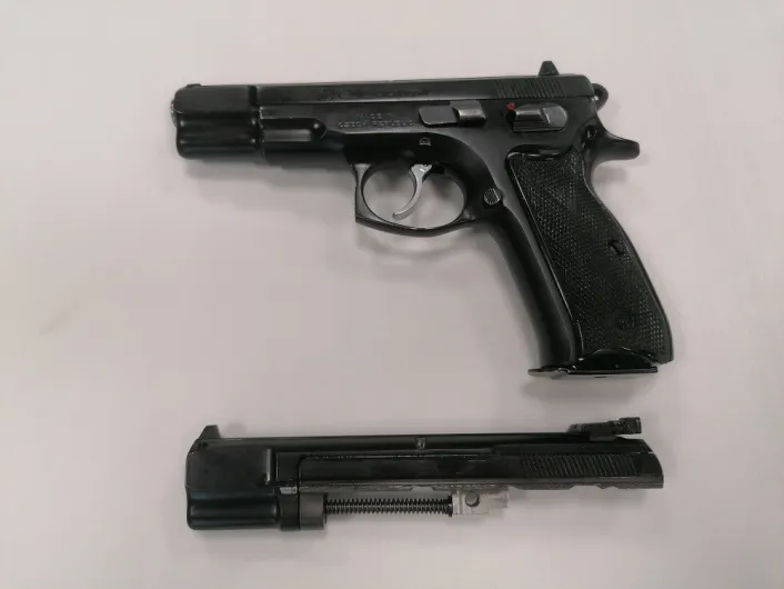 CZ 75 9x19+CZ 75Kadet22LR használt maroklőfegyver váltószettel B1(2027)