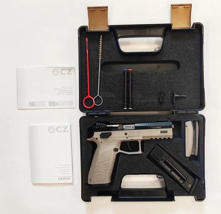 CZ P-09 22 LR. Kadet Urban Grey Használt . Maroklőfegyver