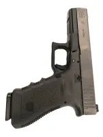 Glock 17 Gen 3 9x19 használt maroklőfegyver B5(2031)