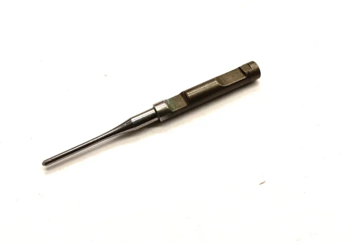 CZ-75/85/SP01 Ütőszeg 13-011154 0420-0632-71ND