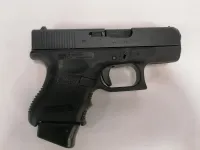 Glock 26 9X19 használt maroklőfegyver B1 (2028) 4db tárral, övtokkal